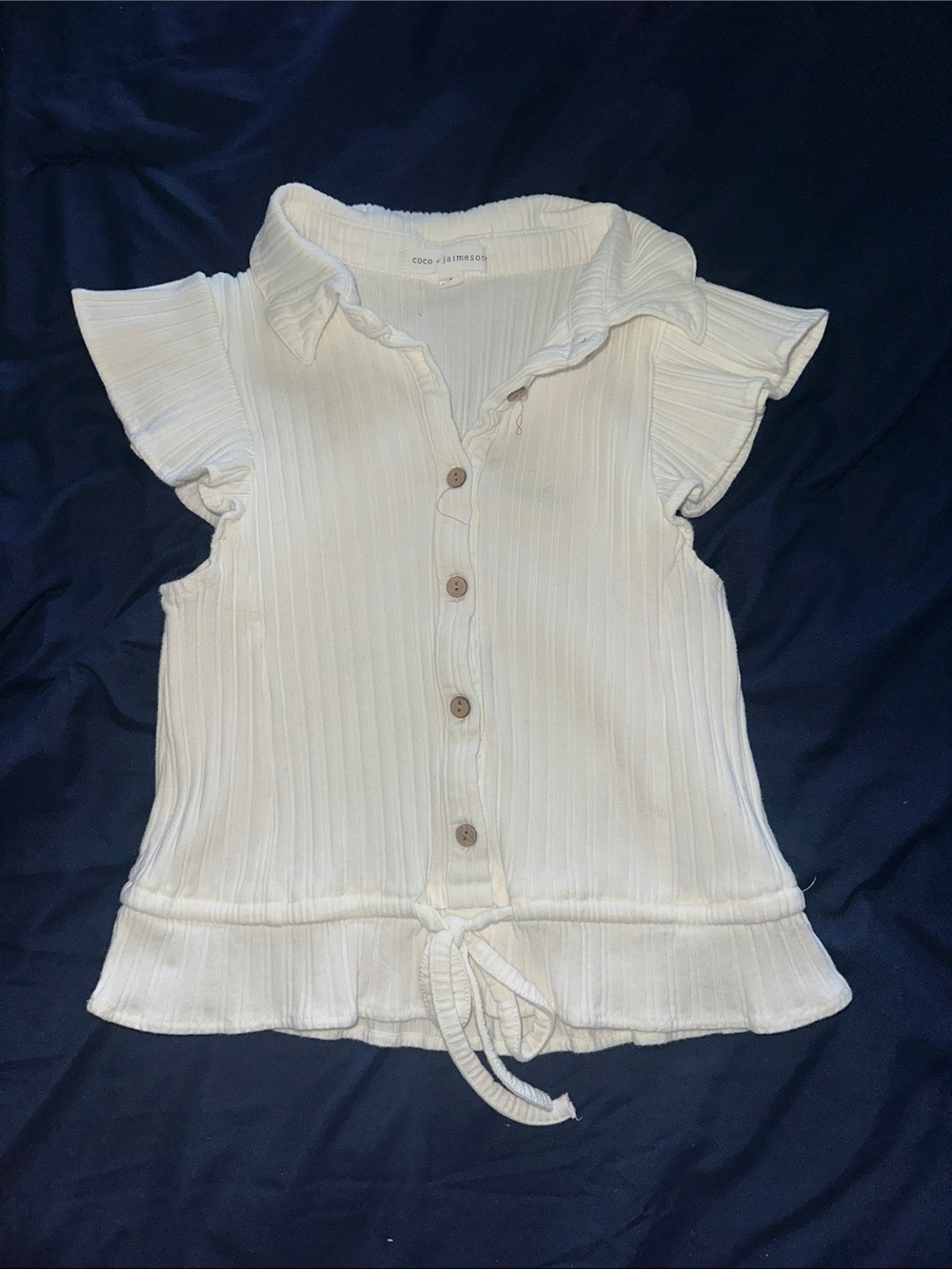 Francesca's Collections Cream Ribbed Button Front Tie-Hem Top